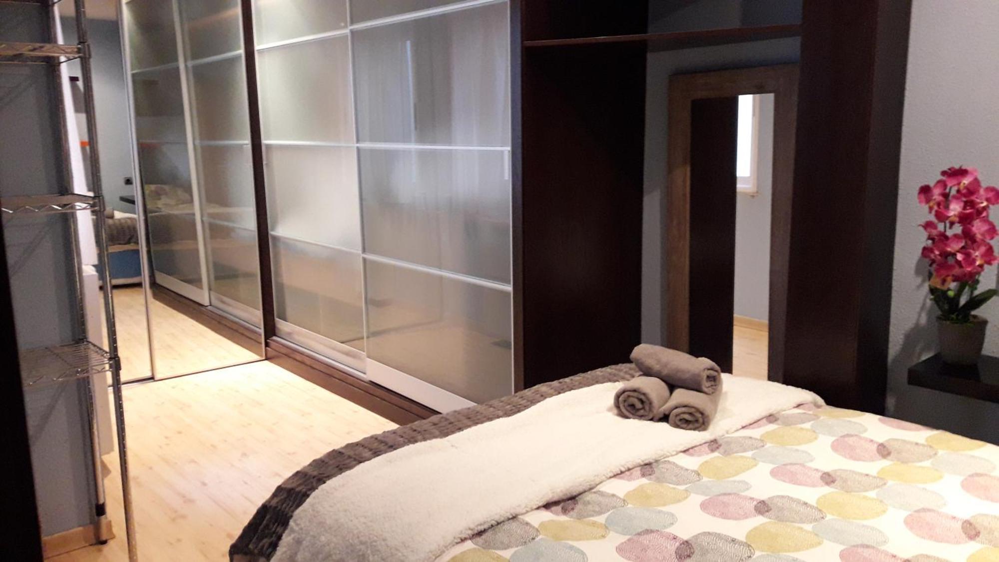 Apartamentos Centricos Barrio Del Carmen Valencia Bagian luar foto