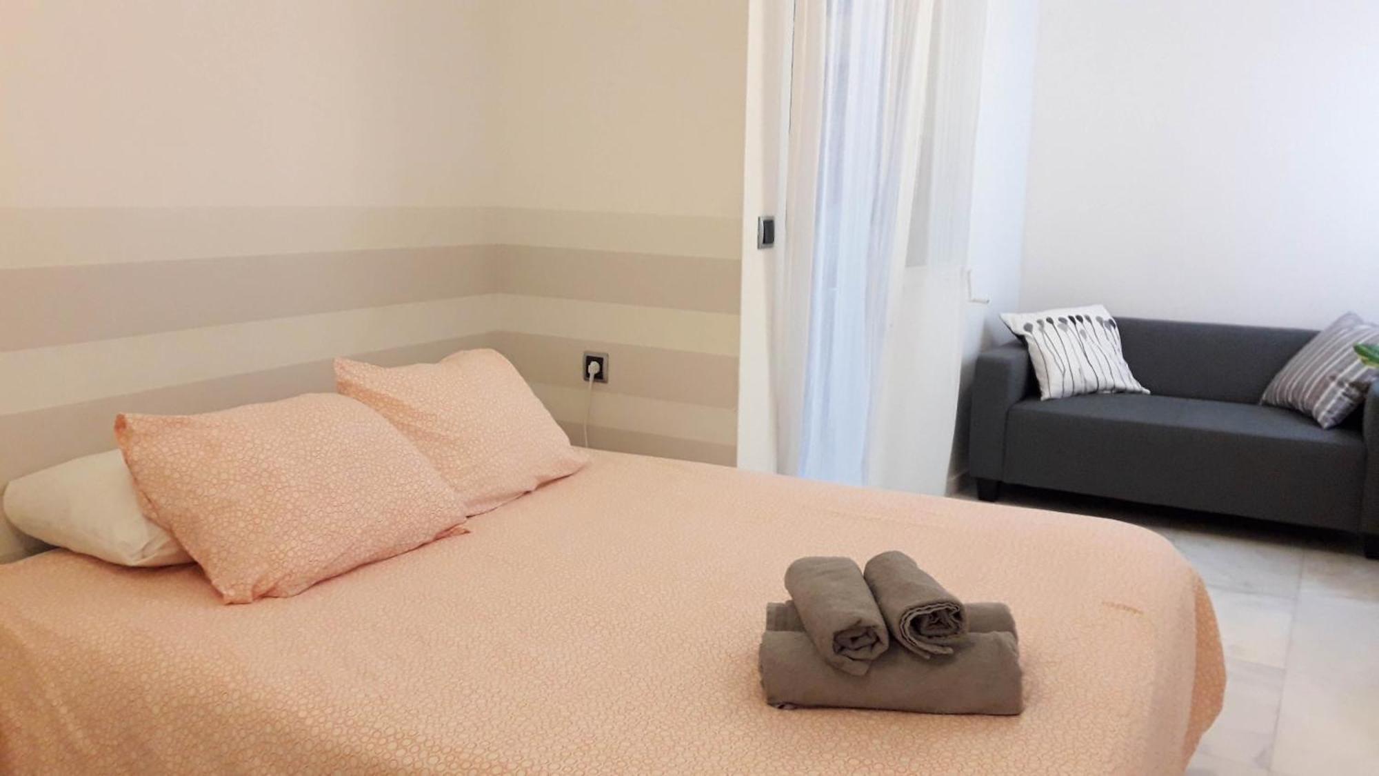 Apartamentos Centricos Barrio Del Carmen Valencia Bagian luar foto