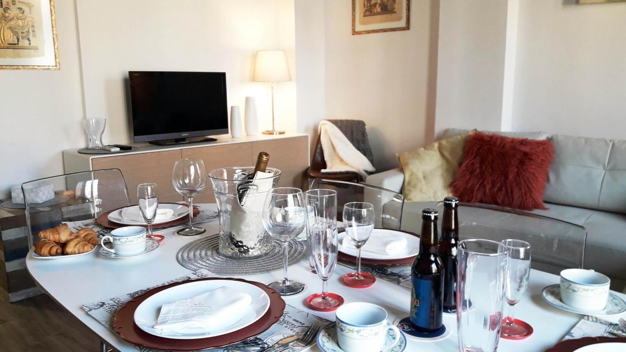 Apartamentos Centricos Barrio Del Carmen Valencia Bagian luar foto